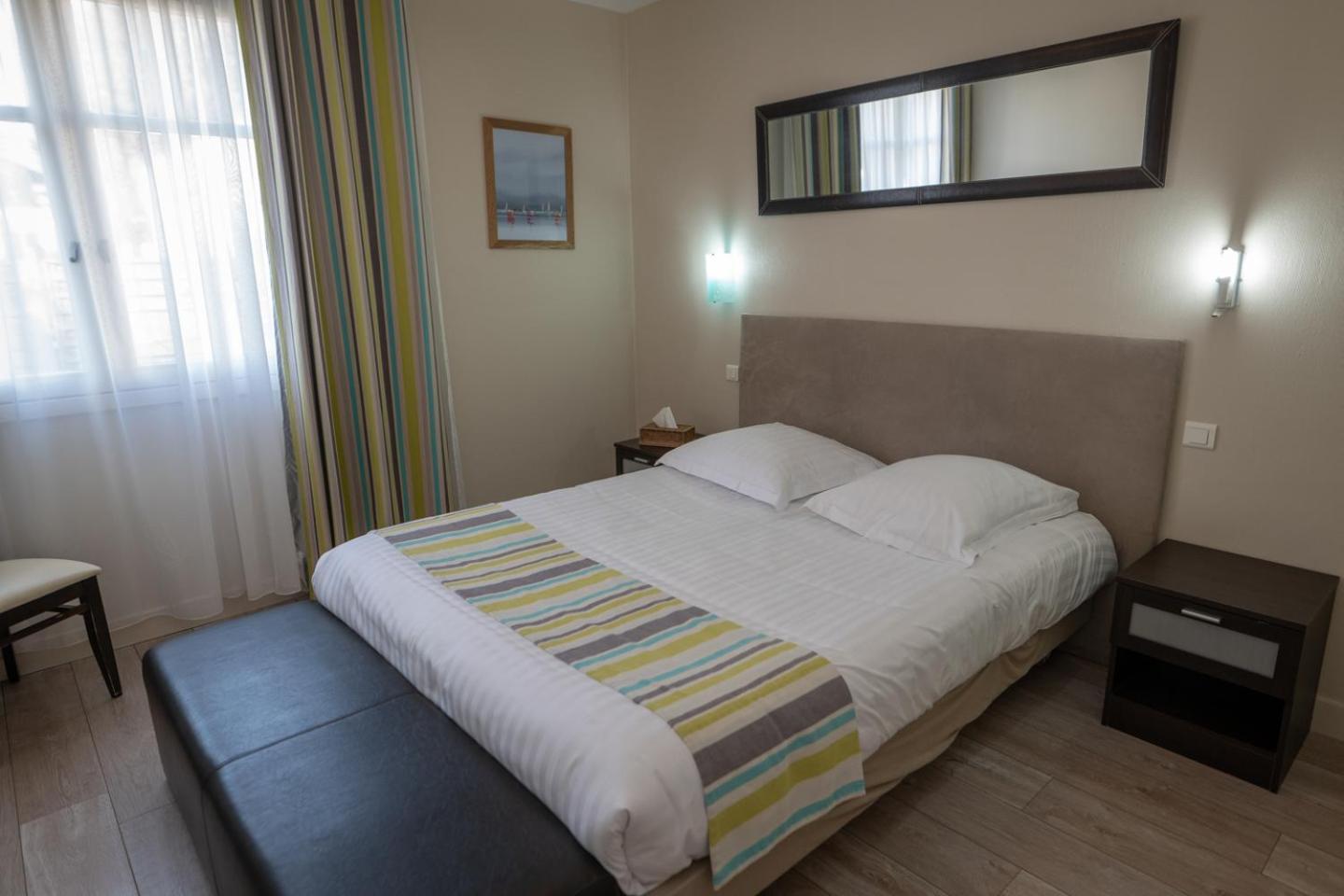 Le Tour-du-Parc Logis Hotel La Croix Du Sud מראה חיצוני תמונה